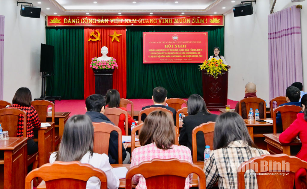 Quang cảnh hội nghị.