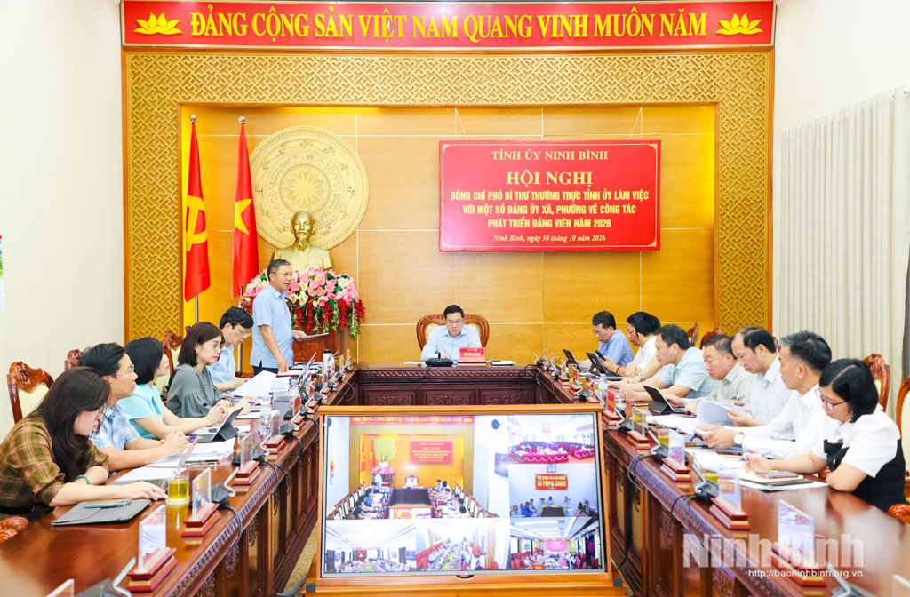 Quang cảnh hội nghị.