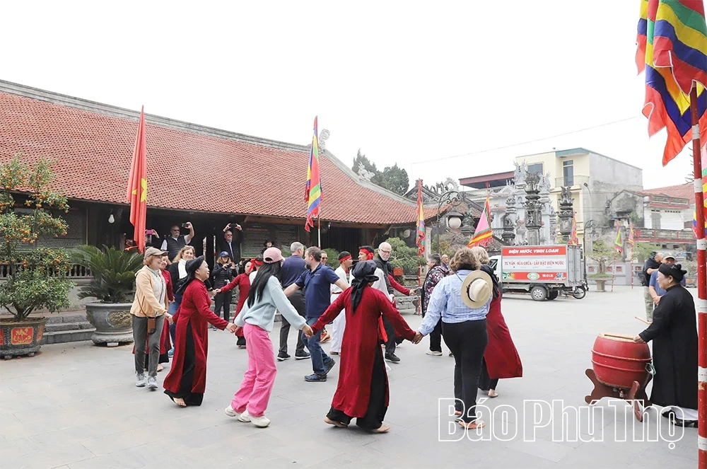 Ph&uacute; Thọ đ&oacute;n 14,5 triệu lượt du kh&aacute;ch trong năm 2025