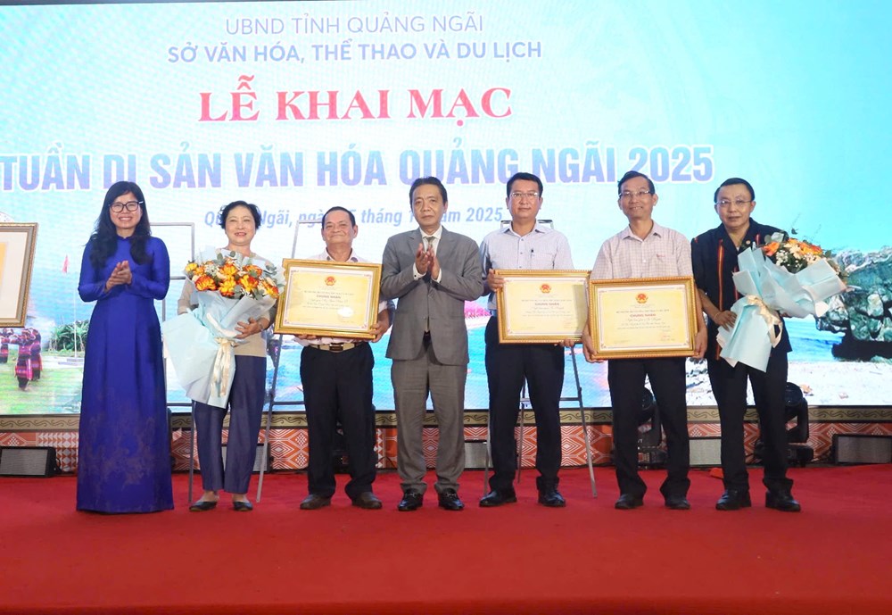 Khai mạc Tuần Di sản Văn h&oacute;a Quảng Ng&atilde;i 2025 - Ảnh 2.