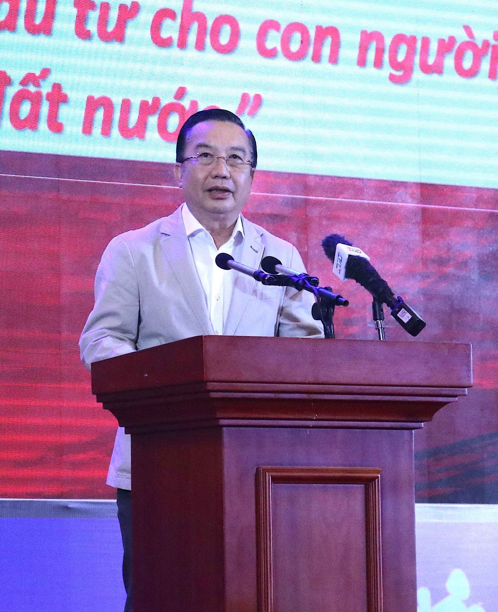 TP.HCM sơ kết 5 năm phong trào rèn luyện thân thể theo gương Bác Hồ - Ảnh 1. TP.HCM sơ kết 5 năm phong trào rèn luyện thân thể theo gương Bác Hồ - Ảnh 1.