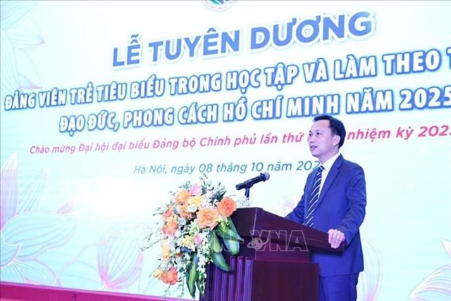 Tuyên dương đảng viên trẻ tiêu biểu trong học tập và làm theo tư tưởng, đạo đức, phong cách Hồ Chí Minh- Ảnh 1.
