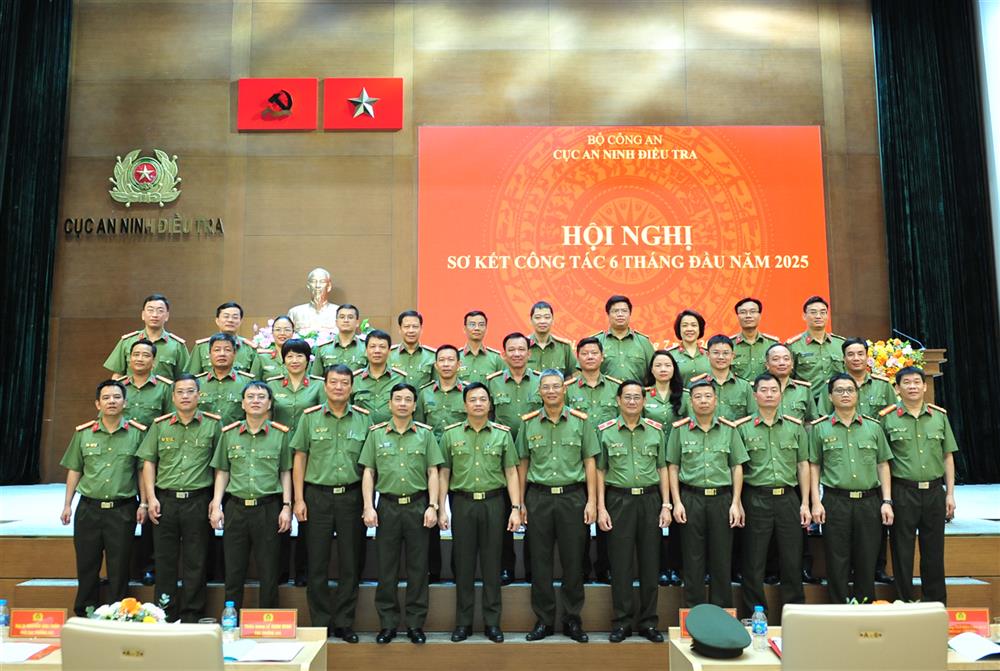 Các đại biểu dự Hội nghị.