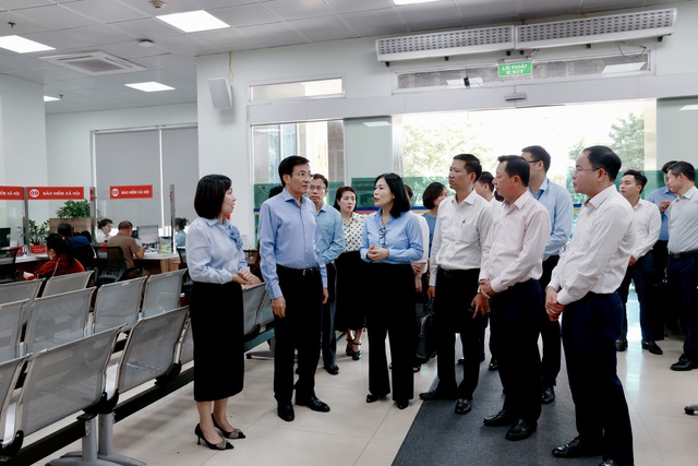 Quảng Ninh tăng tốc số hóa, nâng cao hiệu quả giải quyết thủ tục hành chính- Ảnh 1.