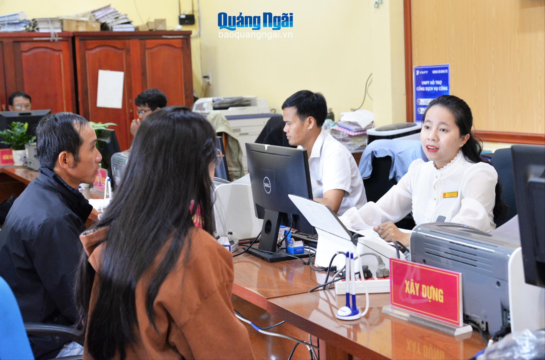 Báo và Phát thanh, Truyền hình Quảng Ngãi