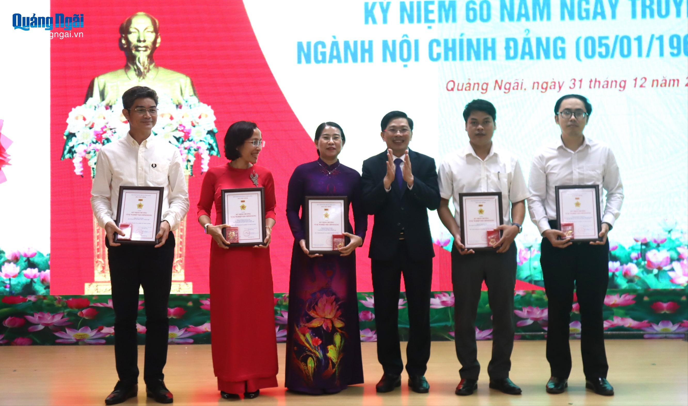 B&aacute;o v&agrave; Ph&aacute;t thanh, Truyền h&igrave;nh Quảng Ng&atilde;i