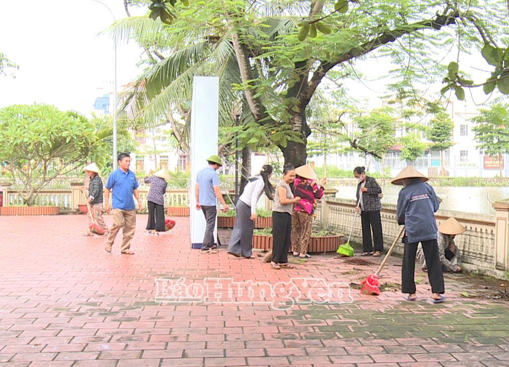 Các chi bộ cơ sở phát huy vai trò trong việc vận động nhân dân bảo vệ môi trường.
