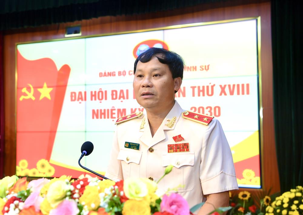 Trung tướng Trần Ngọc Hà, Cục trưởng Cục CSHS phát biểu khai mạc Đại hội.