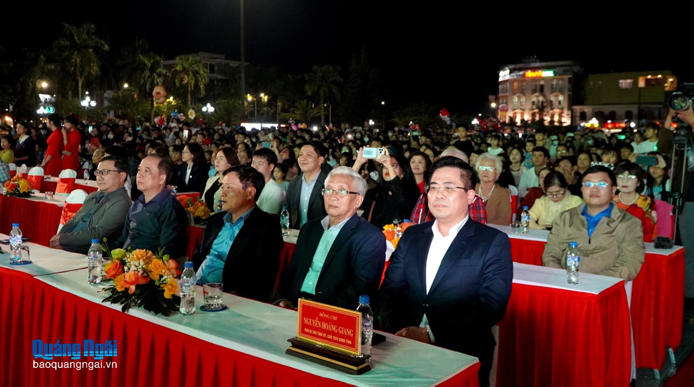 B&aacute;o v&agrave; Ph&aacute;t thanh, Truyền h&igrave;nh Quảng Ng&atilde;i