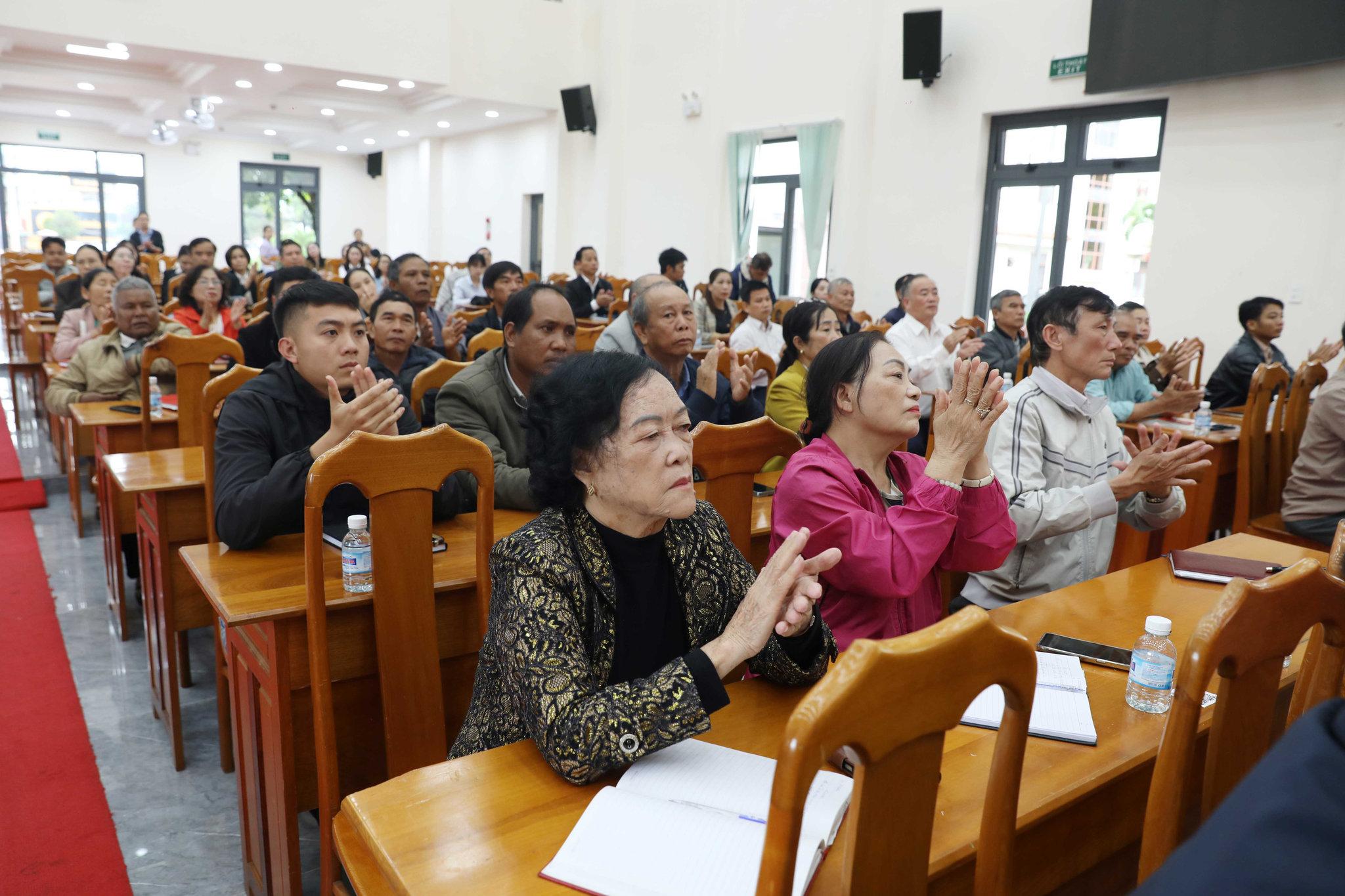 cử tri
