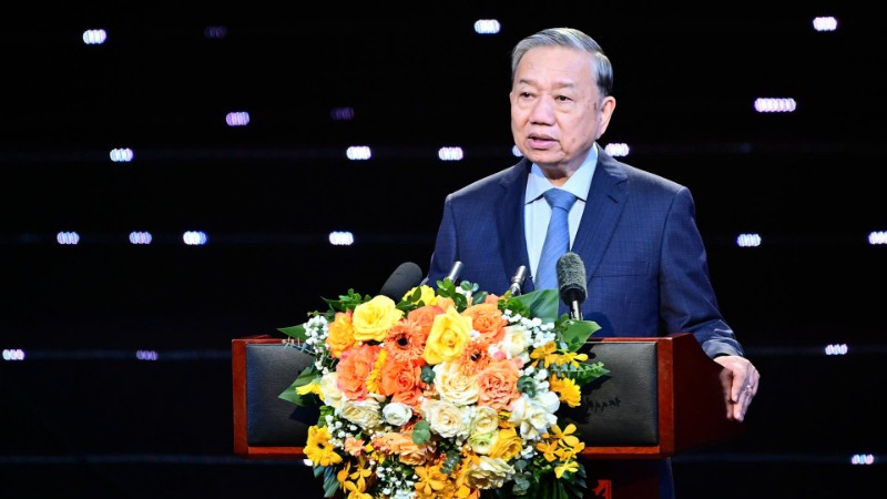 Tổng B&iacute; thư T&ocirc; L&acirc;m ph&aacute;t biểu tại chương tr&igrave;nh. (Ảnh: BẢO LONG)