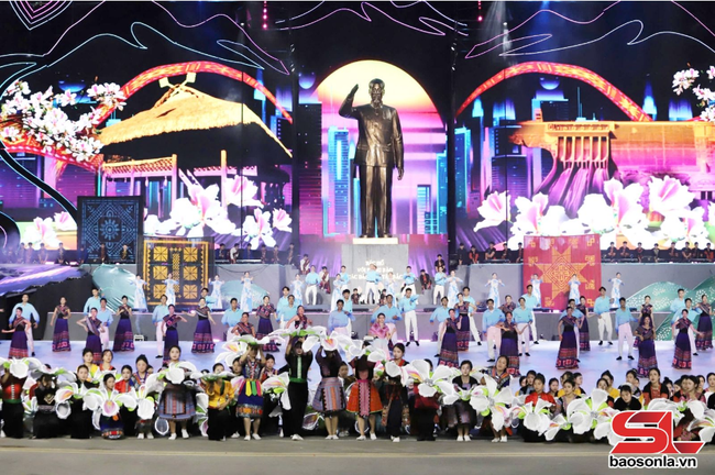 Sơn La: Tổ chức các hoạt động văn hóa, thể thao và du lịch kỷ niệm các ngày lễ lớn, sự kiện lịch sử quan trọng trong năm 2026 - Ảnh 1. Sơn La: Tổ chức các hoạt động văn hóa, thể thao và du lịch kỷ niệm các ngày lễ lớn, sự kiện lịch sử quan trọng trong năm 2026 - Ảnh 1.