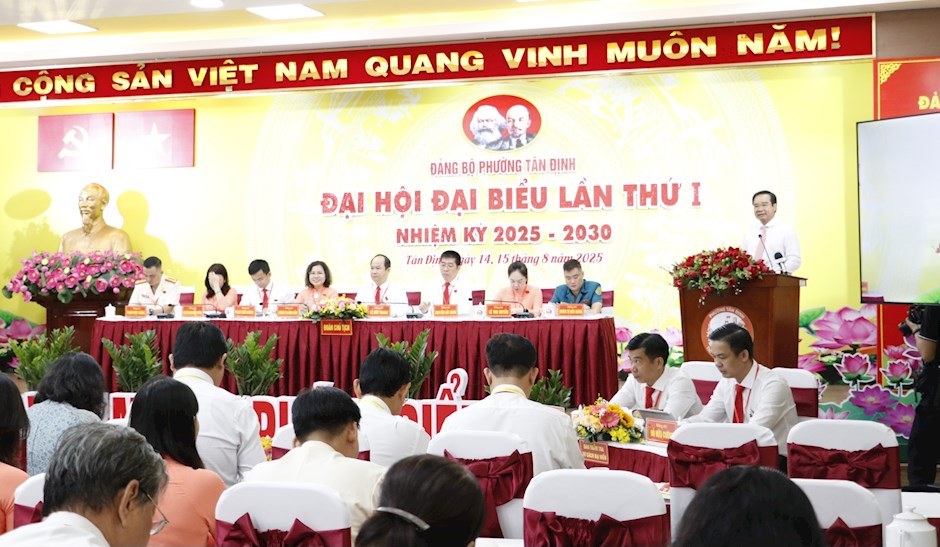 Quang cảnh đại hội