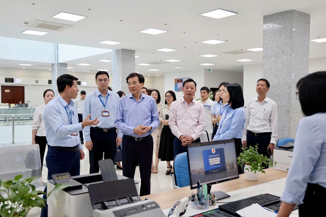 Quảng Ninh tăng tốc số hóa, nâng cao hiệu quả giải quyết thủ tục hành chính- Ảnh 4.