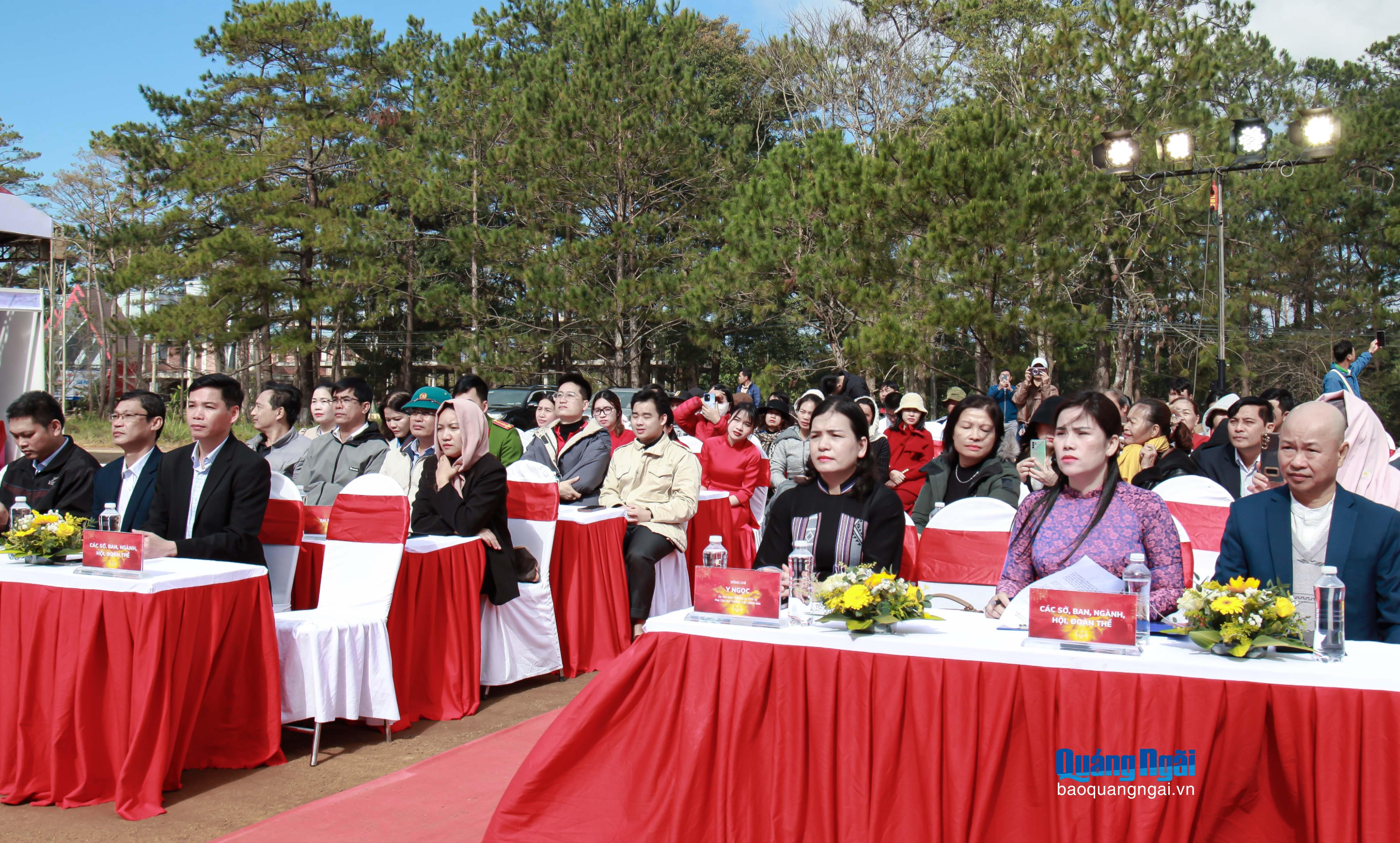 B&aacute;o v&agrave; Ph&aacute;t thanh, Truyền h&igrave;nh Quảng Ng&atilde;i