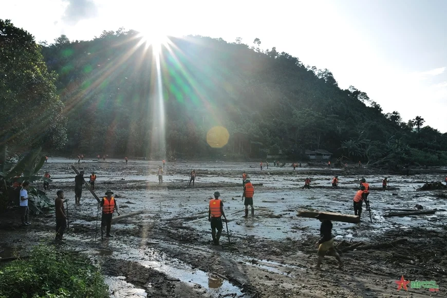 Bài 4: Giải pháp làm thất bại mưu đồ “dân sự hóa” Quân đội
