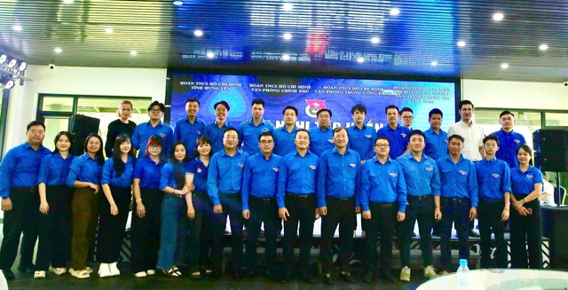 Đoàn Thanh niên VPCP đẩy mạnh chuyển đổi số và ứng dụng AI trong công tác tham mưu- Ảnh 1.