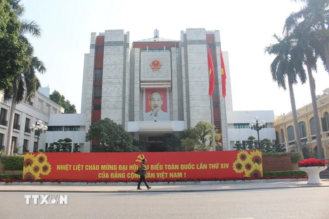 H&agrave; Nội rực rỡ cờ hoa, sắt son niềm tin v&agrave;o Đại hội XIV của Đảng