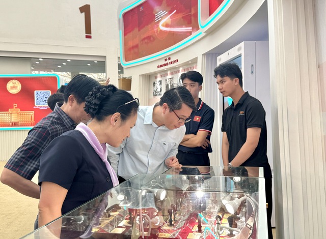 Văn phòng Chính phủ được nhận Bằng khen của Thủ tướng và giải ‘Không gian trưng bày tiêu biểu’- Ảnh 4.