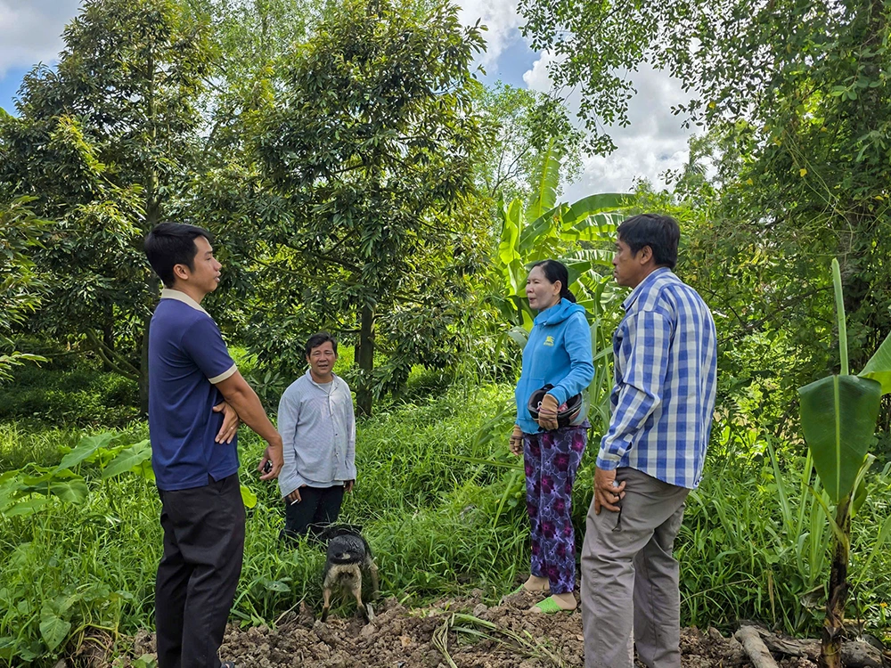 Làm nhiều việc có ích cho dân