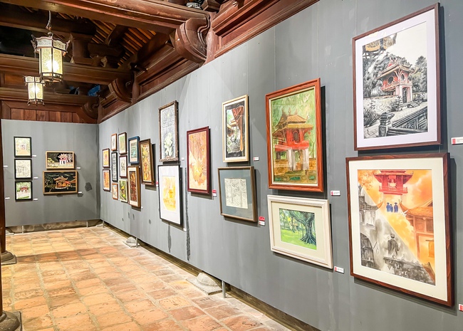 "Tiếng vang lịch sử" - Khơi dậy, nuôi dưỡng tình yêu đối với di sản của thế hệ trẻ - Ảnh 6. "Tiếng vang lịch sử" - Khơi dậy, nuôi dưỡng tình yêu đối với di sản của thế hệ trẻ - Ảnh 6.