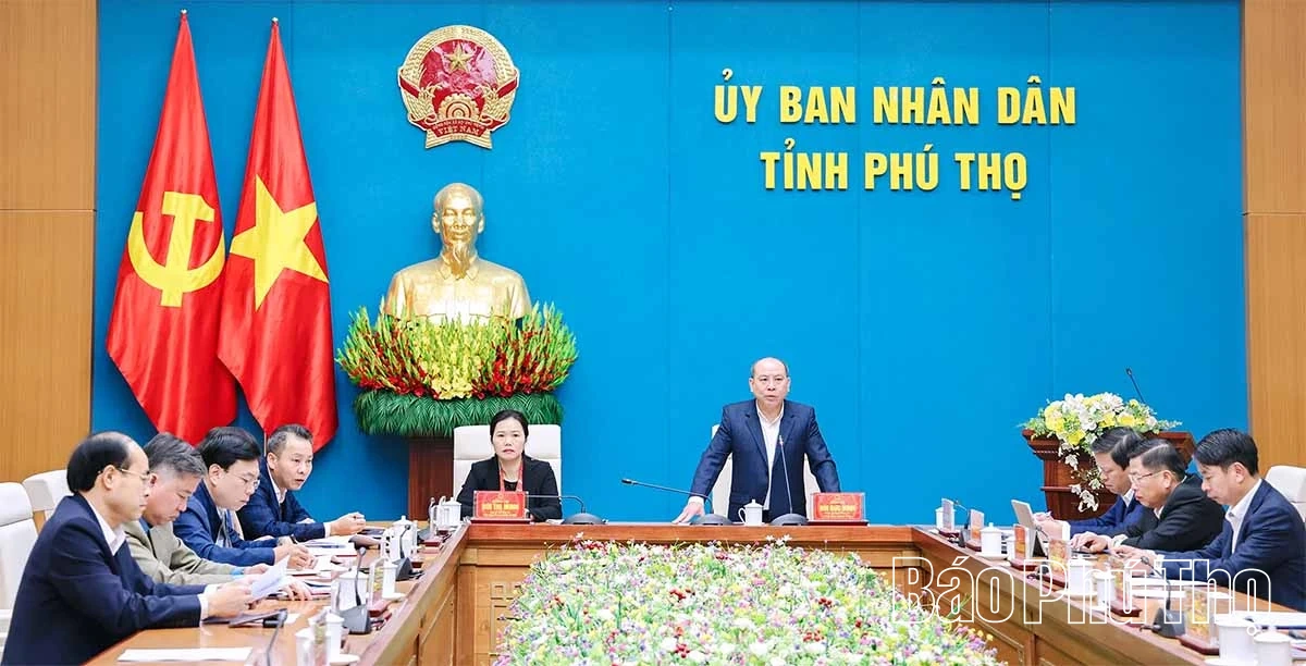 Bảo đảm c&aacute;c cuộc bầu cử thực hiện đ&uacute;ng luật, d&acirc;n chủ, b&igrave;nh đẳng, an to&agrave;n, tiết kiệm, th&agrave;nh c&ocirc;ng
