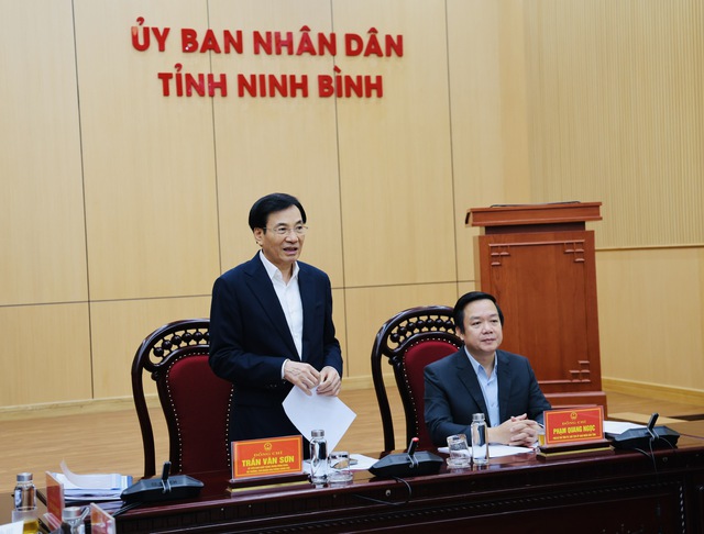 Tháo gỡ khó khăn, thúc đẩy tăng trưởng và hoàn thiện chính quyền hai cấp tại Ninh Bình- Ảnh 6. Tháo gỡ khó khăn, thúc đẩy tăng trưởng và hoàn thiện chính quyền hai cấp tại Ninh Bình- Ảnh 6.