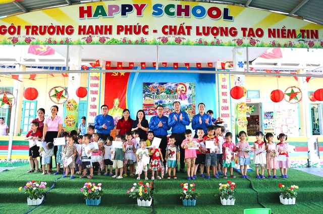 Đoàn Thanh niên VPCP đẩy mạnh chuyển đổi số và ứng dụng AI trong công tác tham mưu- Ảnh 2.