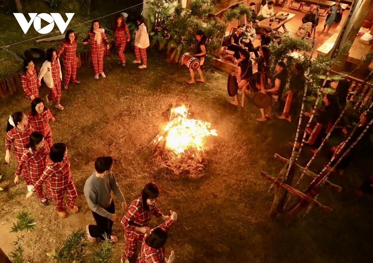 Thế hệ trẻ gìn giữ và làm mới văn hóa bản địa Gia Lai - Ảnh 3.