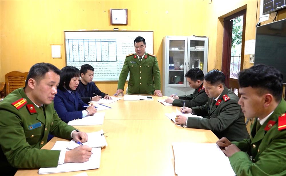 Buổi họp giao ban của cán bộ cơ sở cai nghiện để đánh giá công tác quản lý, theo dõi tình hình học viên và đề ra phương hướng hoạt động hiệu quả.