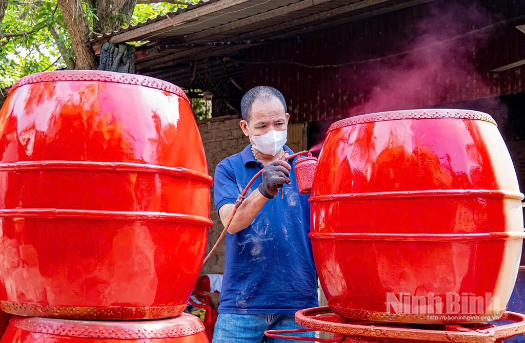 Làng nghề trống Đọi Tam đã được công nhận là Di sản văn hóa phi vật thể cấp quốc gia. Ảnh: Ngọc Linh.