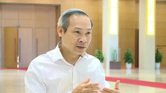 &Ocirc;ng Phan Đức Hiếu.