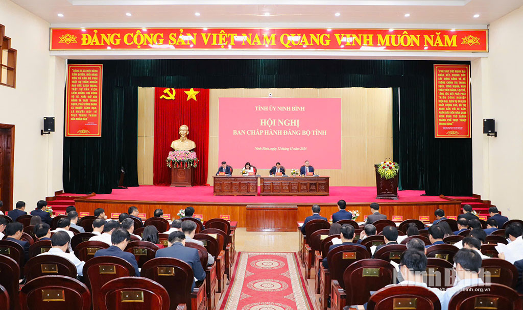 Quang cảnh hội nghị.