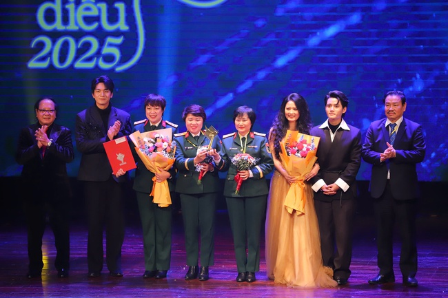 Giải thưởng C&aacute;nh diều 2025: T&ocirc;n vinh những t&aacute;c phẩm điện ảnh nổi bật - Ảnh 2.