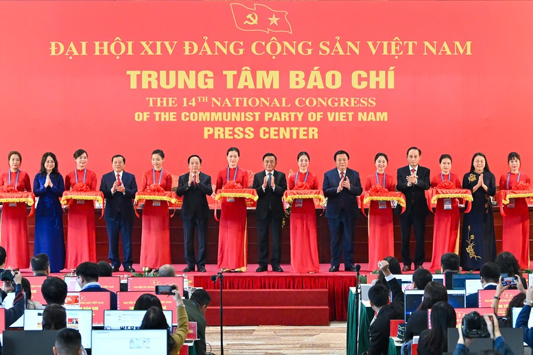 Khai trương Trung t&acirc;m B&aacute;o ch&iacute; phục vụ Đại hội XIV của Đảng - Ảnh 1.