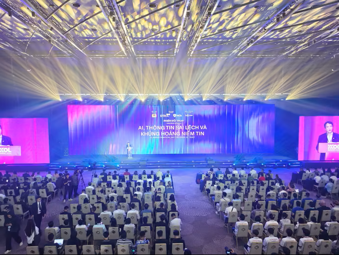 Không gian ảo, niềm tin số, hậu quả thật