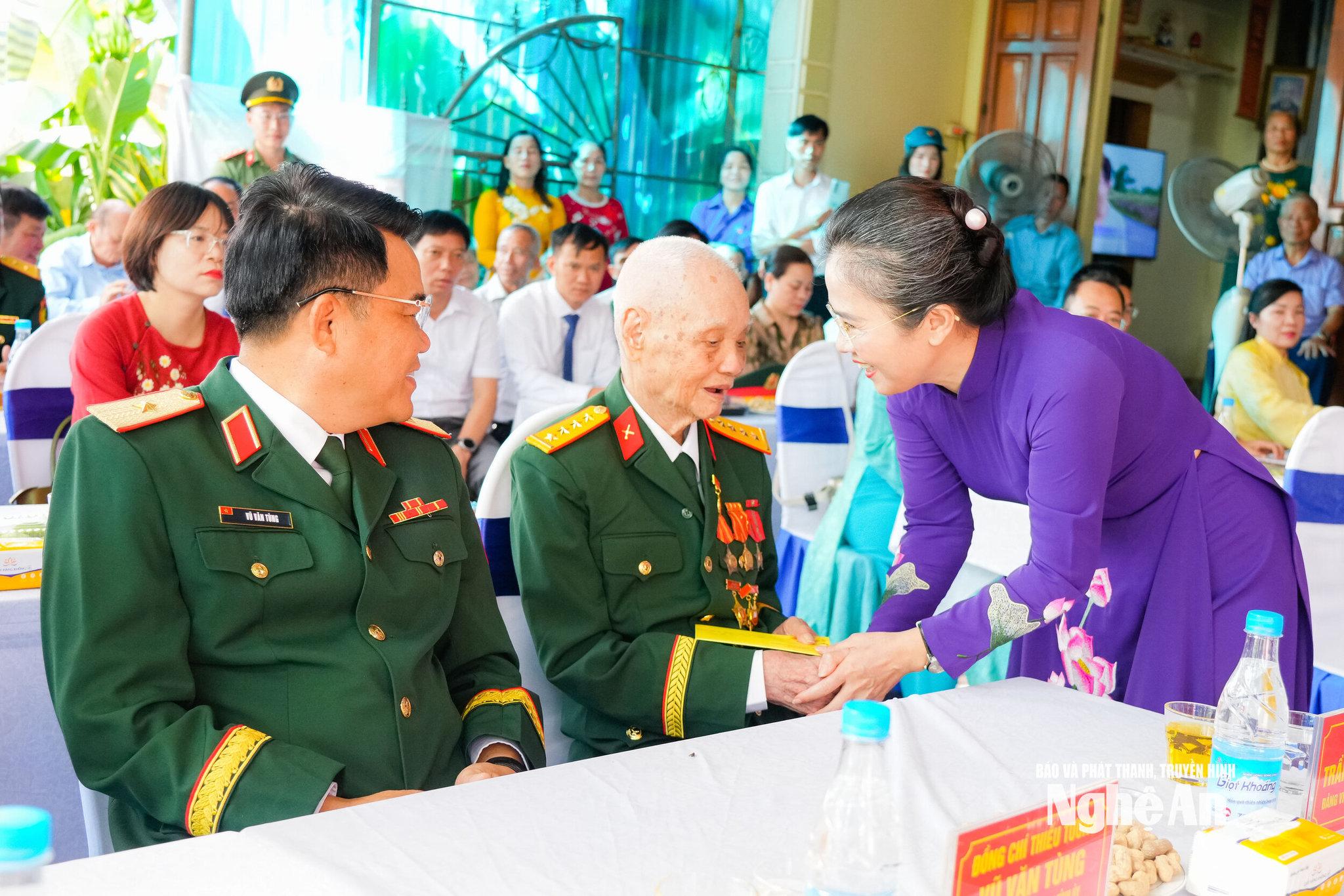 chị sinh kl