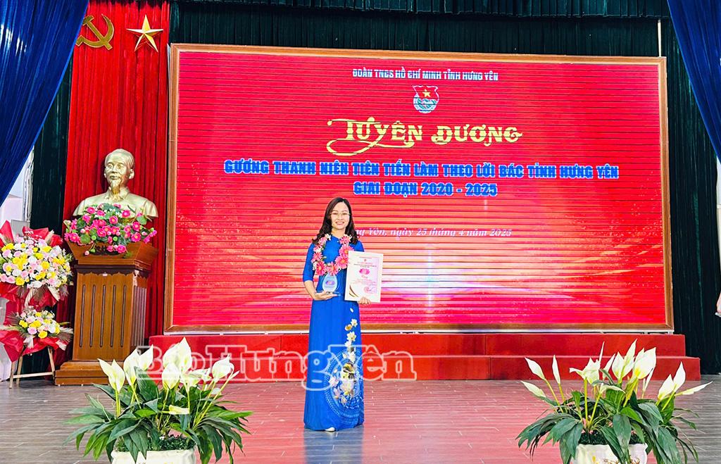 Cô giáo Đỗ Thị Diệu Linh.