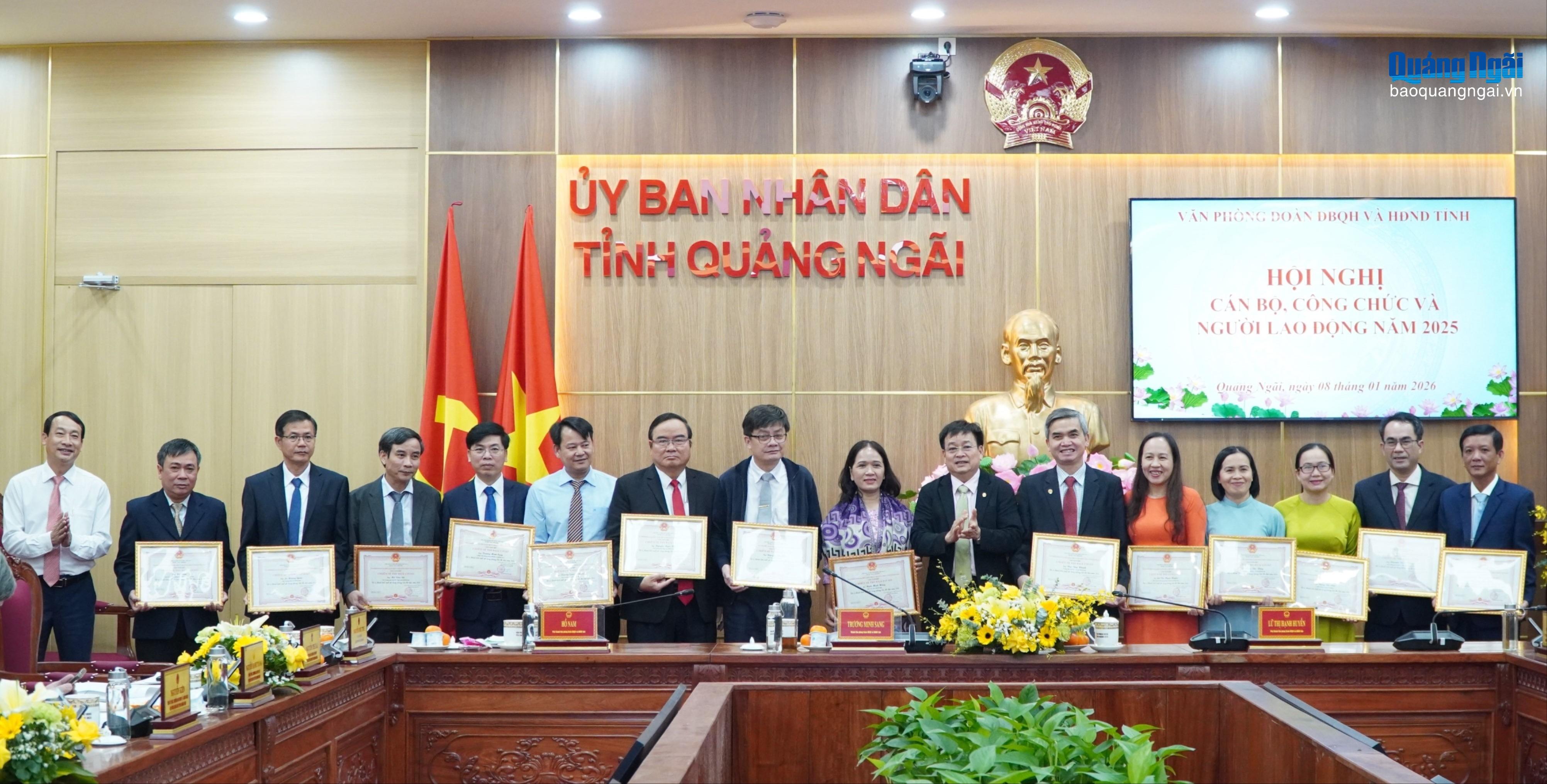 B&aacute;o v&agrave; Ph&aacute;t thanh, Truyền h&igrave;nh Quảng Ng&atilde;i