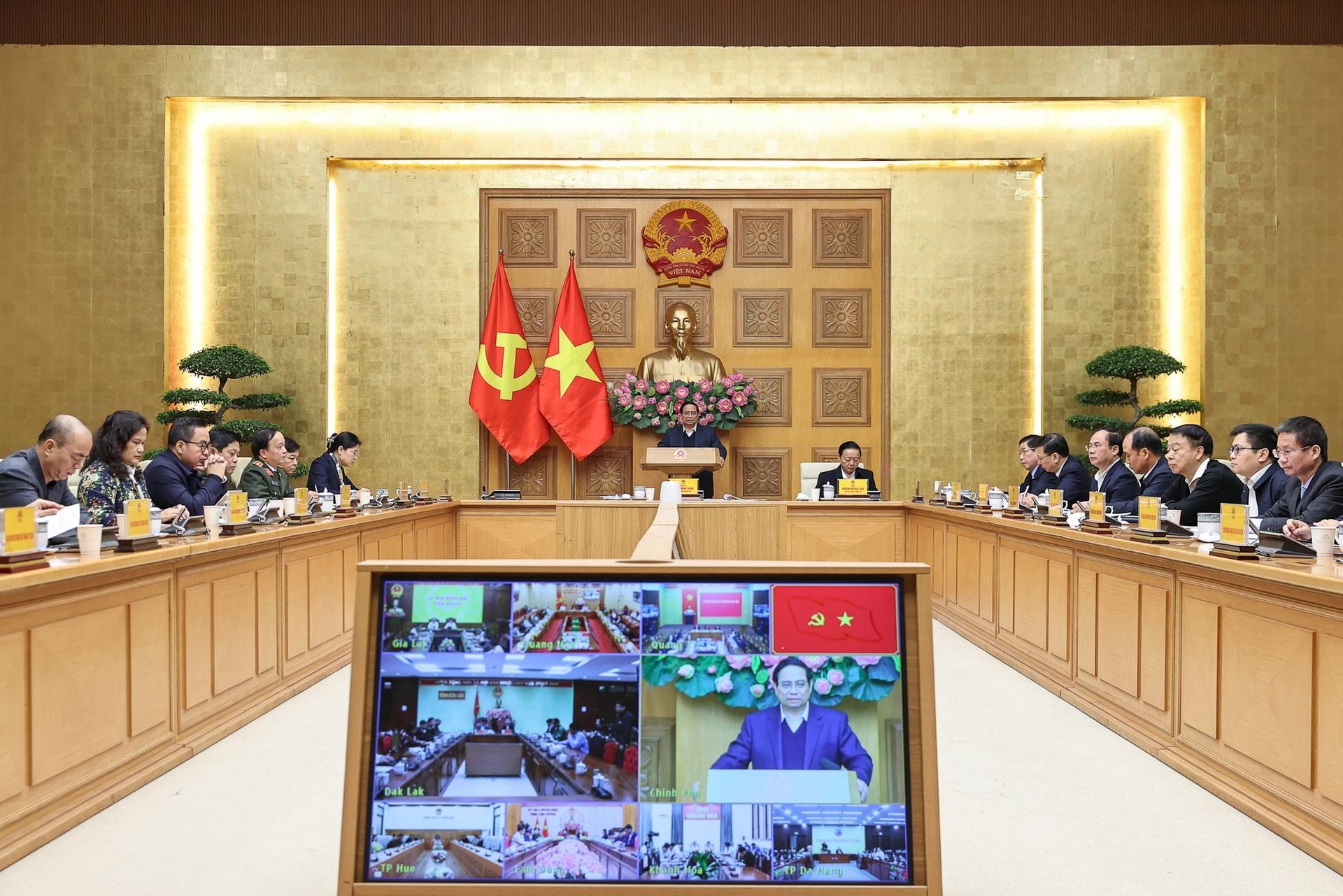 Thủ tướng: Hỗ trợ thêm 5-10 triệu đồng với các hộ dân được xây, sửa nhà sau thiên tai- Ảnh 10. Thủ tướng: Hỗ trợ thêm 5-10 triệu đồng với các hộ dân được xây, sửa nhà sau thiên tai- Ảnh 10.