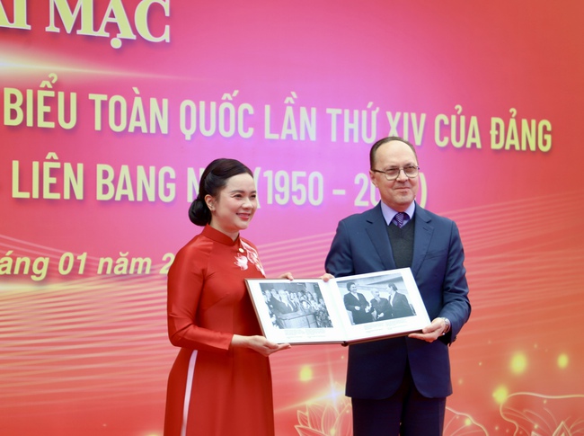Khu Di t&iacute;ch Chủ tịch Hồ Ch&iacute; Minh tại Phủ Chủ tịch tổ chức chuỗi hoạt động ch&agrave;o mừng Đại hội đại biểu to&agrave;n quốc lần thứ XIV của Đảng v&agrave; kỷ niệm 76 năm quan hệ Việt Nam &ndash; Li&ecirc;n bang Nga  - Ảnh 5.