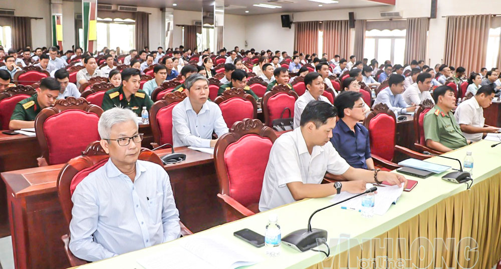 Đại biểu tham dự hội nghị tập huấn, trao đổi kinh nghiệm bảo vệ nền tảng tư tưởng của Đảng, đấu tranh phản bác các quan điểm sai trái, thù địch trong tình hình mới. Ảnh: HẢI YẾN