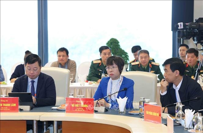 Ch&uacute; th&iacute;ch ảnh