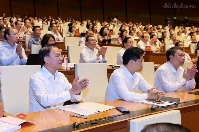 Văn phòng Chính phủ quán triệt, triển khai thực hiện một số Nghị quyết, Chỉ thị của Bộ Chính trị- Ảnh 2.