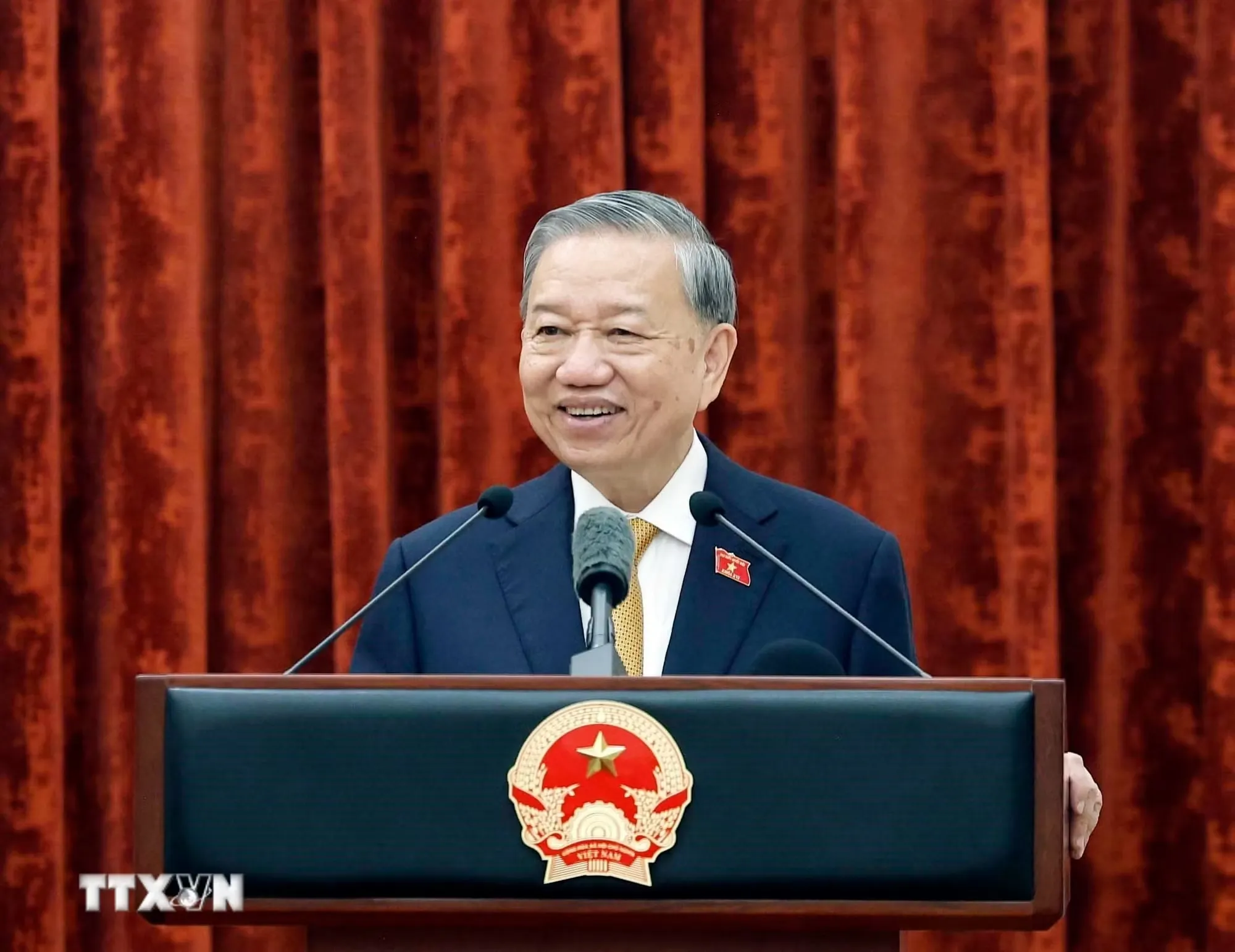Chủ tịch Hồ Chí Minh: Cả một đời vì đất nước, vì nhân dân
