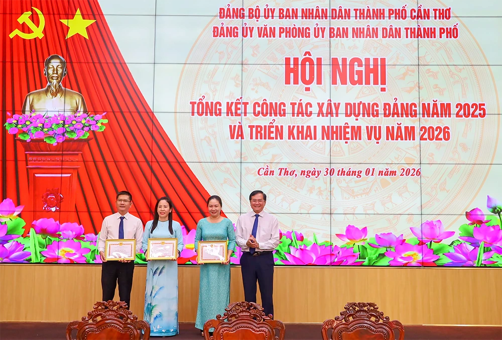 Đảng ủy Văn phòng UBND TP Cần Thơ triển khai nhiệm vụ năm 2026