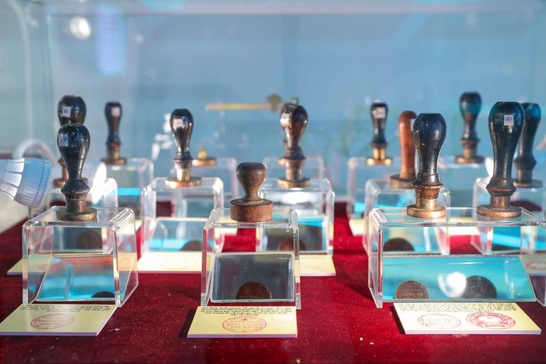 Lần đầu công bố con dấu của Chính phủ, lãnh đạo Chính phủ và Văn phòng Chính phủ qua các thời kỳ- Ảnh 3.