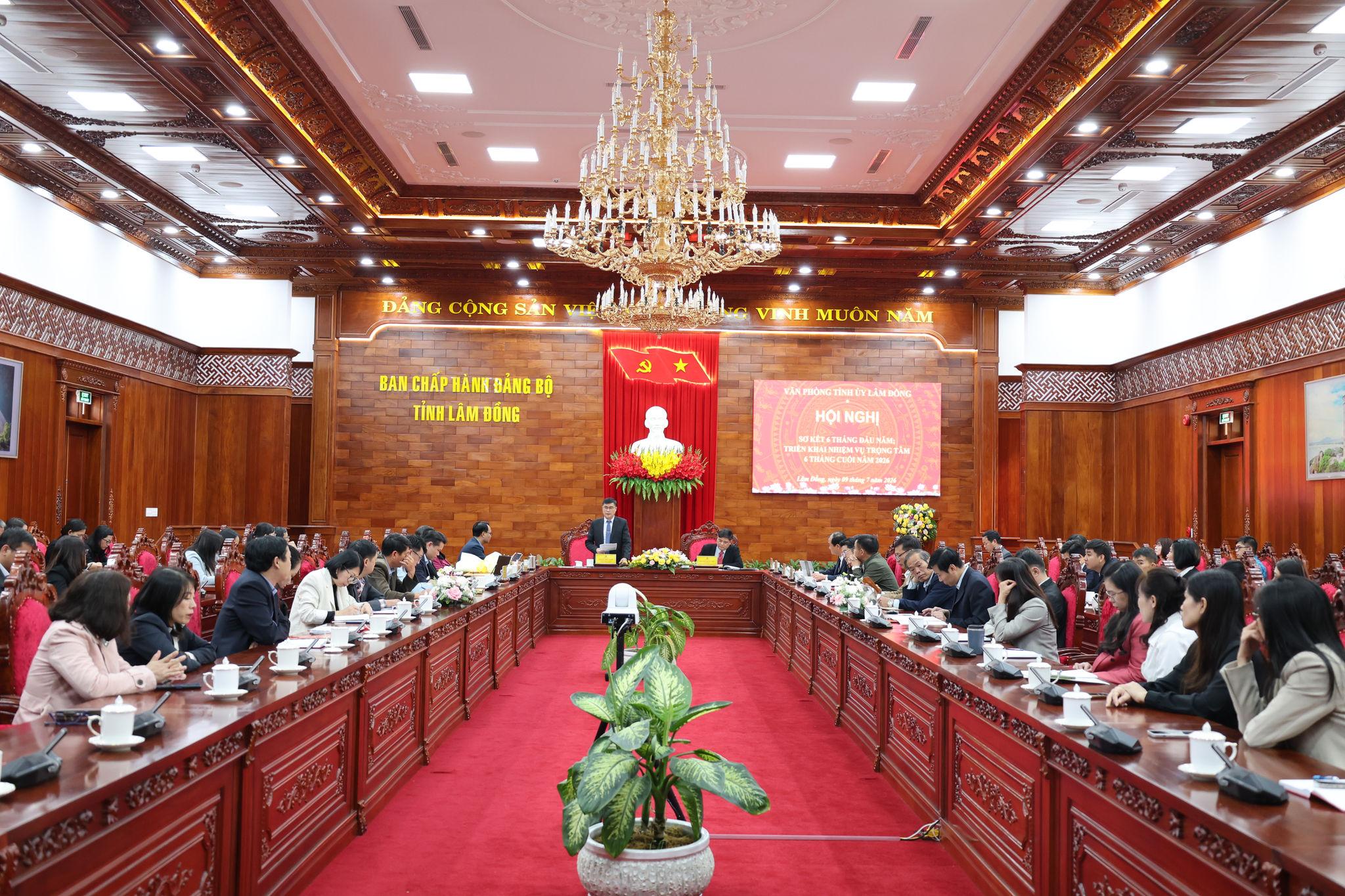 Văn phòng Tỉnh ủy sơ kết công tác 6 tháng đầu năm, triển khai nhiệm vụ 6 tháng cuối năm 2026