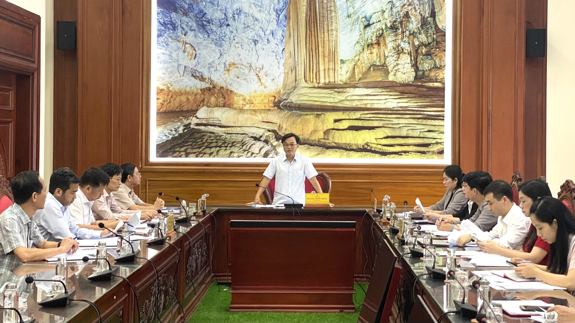 Quang cảnh buổi làm việc - Ảnh: NL