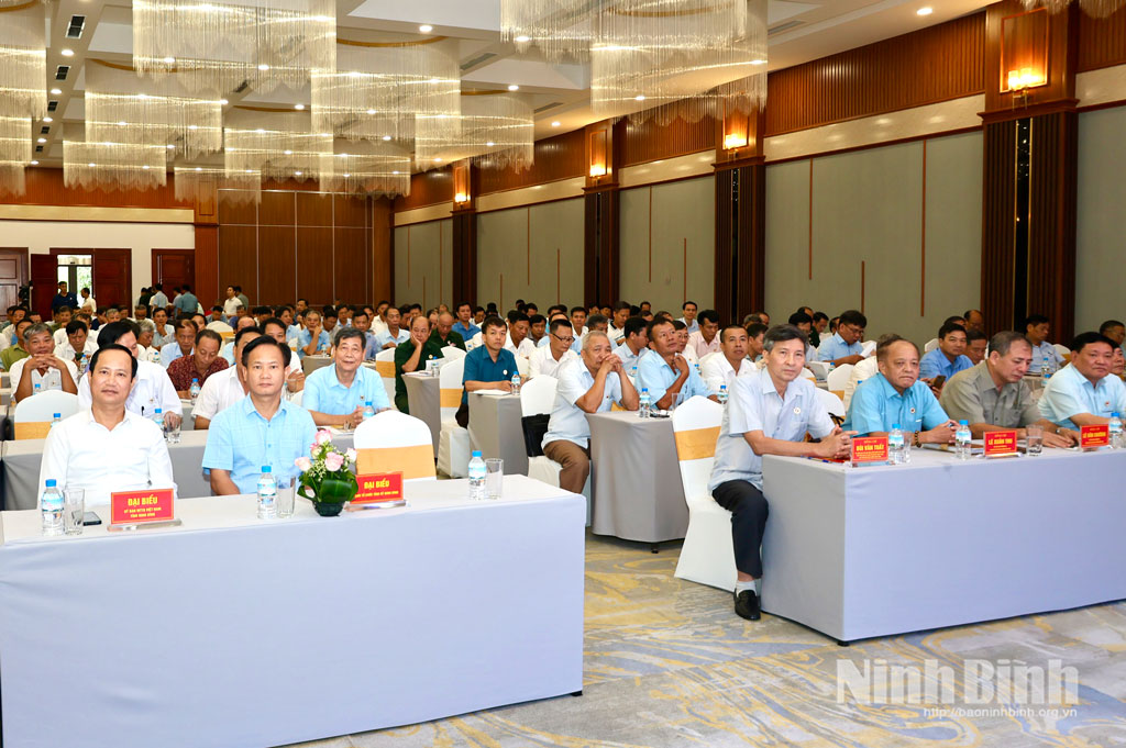 Các đại biểu dự hội nghị tập huấn.